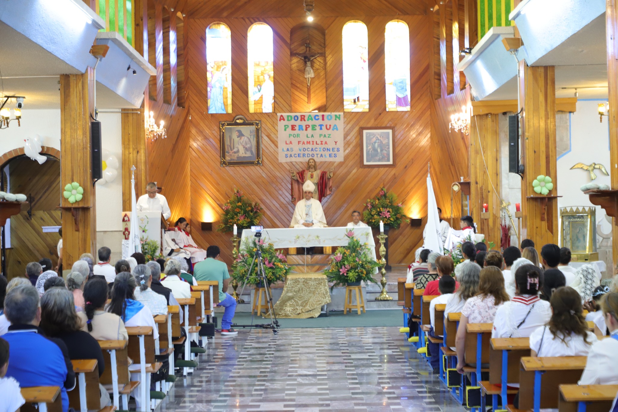 Fe y comunidad: arranca novenario en San José Obrero León