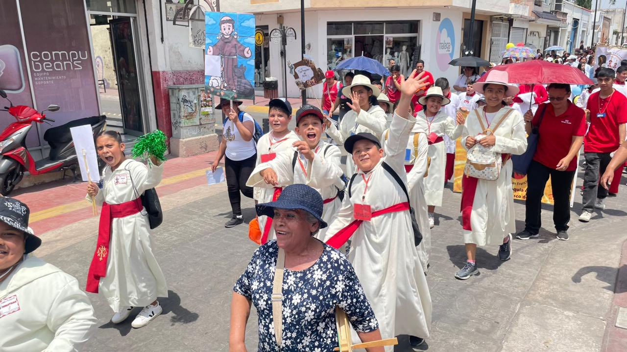 Monaguillos viven su jubileo rumbo a la Marcha a Cristo Rey